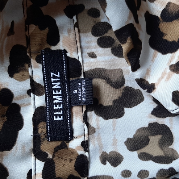 Women's Elementz Leopard Printer Shirt Size S - Picture 2 of 3